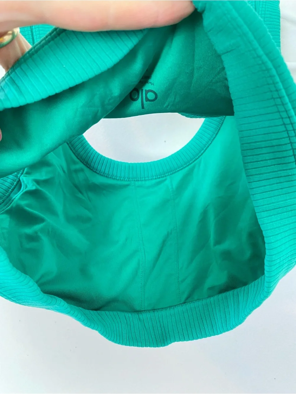 Alo Yoga Wellness Sports Bra Womens Size Medium Emerald Green Ribbed Lined